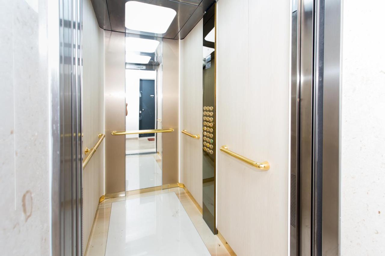 Iris Apartment Private Parking Split Extérieur photo
